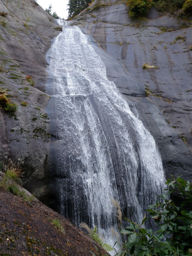 秋田県北秋田市　九階の滝