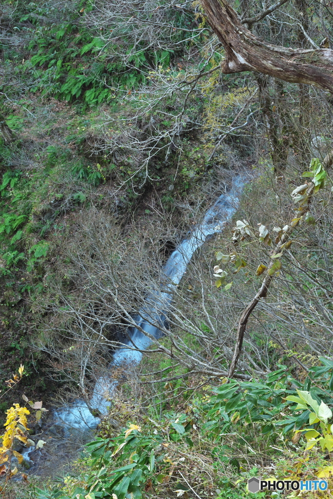 山形県白鷹町　龍門の滝女滝1