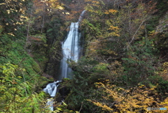 秋田県仙北市　回顧の滝1
