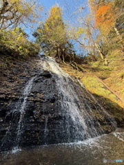 山形県朝日町　こくぞうの滝1