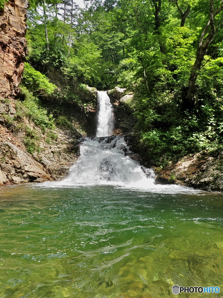 岩手県雫石町　葛根田大滝