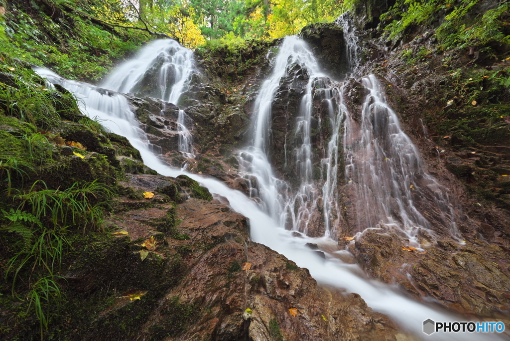 青森県平川市　三尊滝4