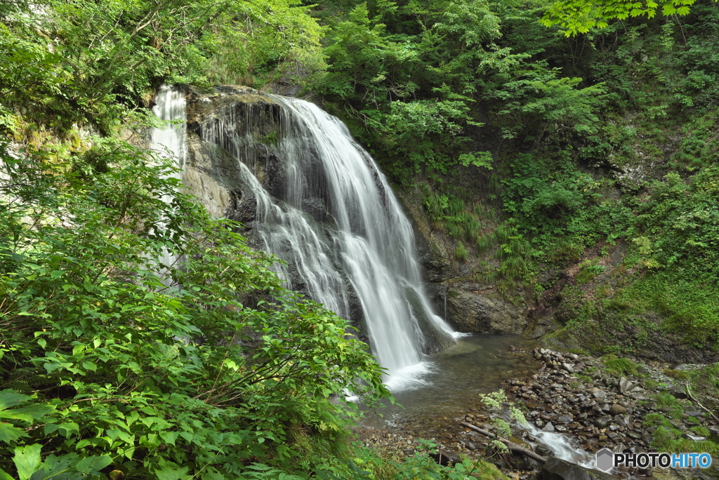 秋田県大館市　大川目川五色の滝上流滝2