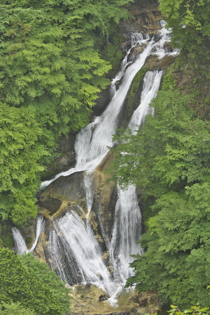 栃木県日光市　霧降の滝