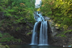 秋田県仙北市　湯渕沢中ノ滝1