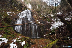 岩手県花巻市　奥久名滝1