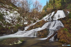山形県村山市　白蛇の滝1