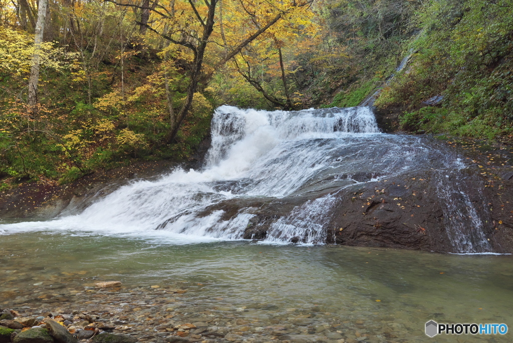 岩手県雫石町　東ノ又沢の滝2
