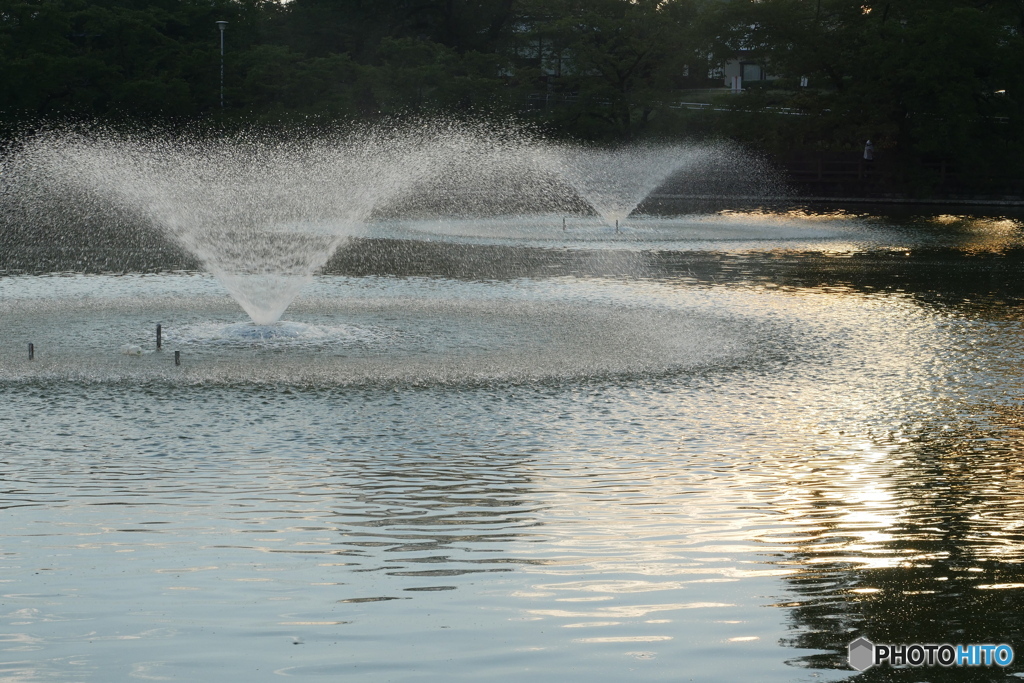 P1760829　朝の噴水