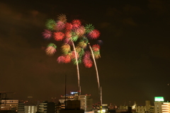 美味しそうな花火 ～なにわ淀川花火大会〜