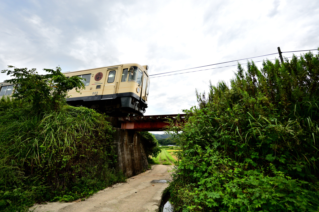 早朝の電車