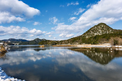甲山湖畔