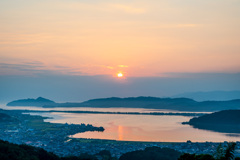 天へと昇る架け橋