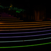 光り輝く虹色階段