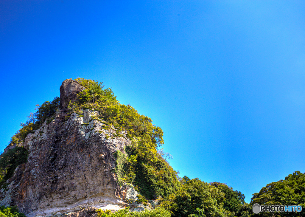 【300dpi・B2T+6mm】2022-10-01_青の洞門004