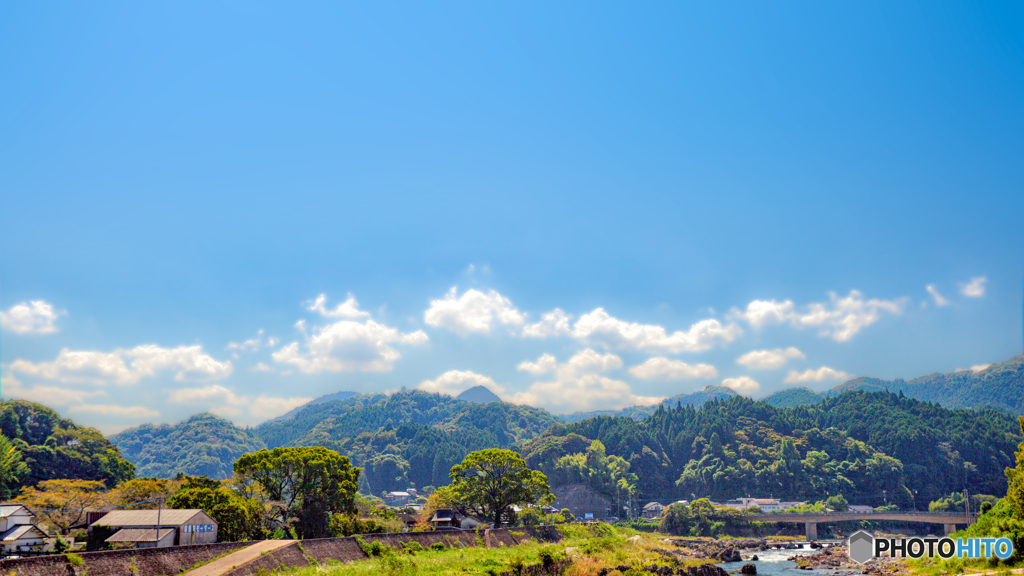 【HDR・4K】青の洞門から見た山