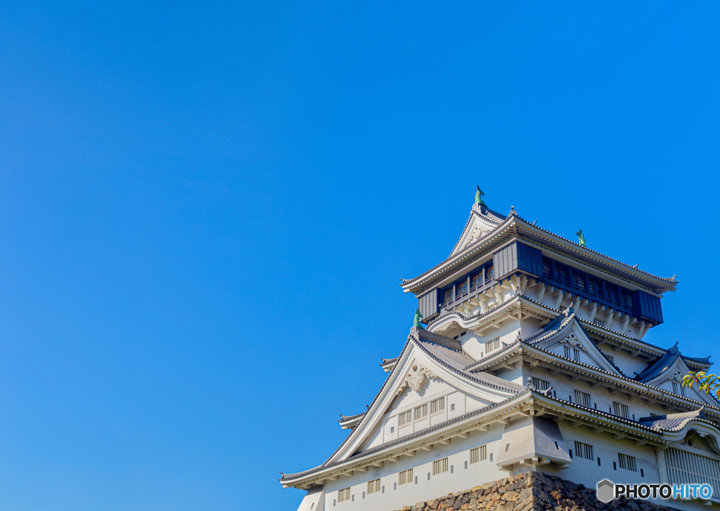 【300dpi・A4Y+6mm】小倉城と青空