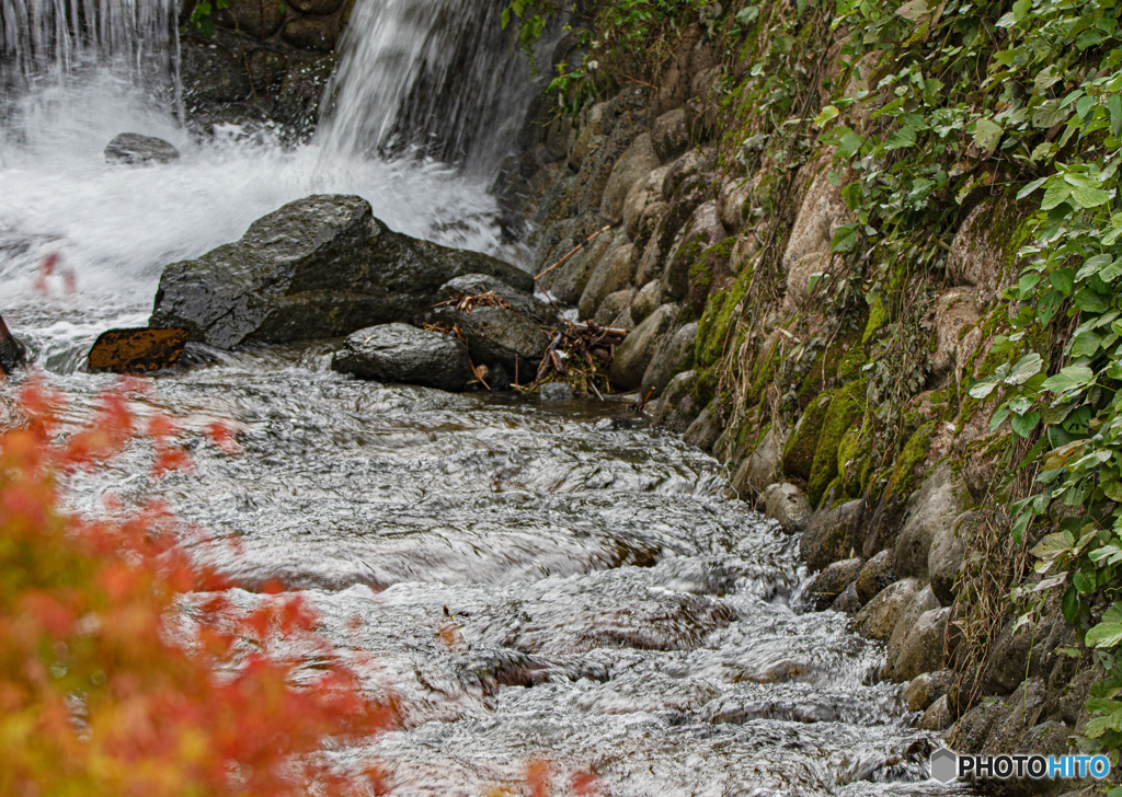 【350dpi・A3Y+6mm】渦巻く滝