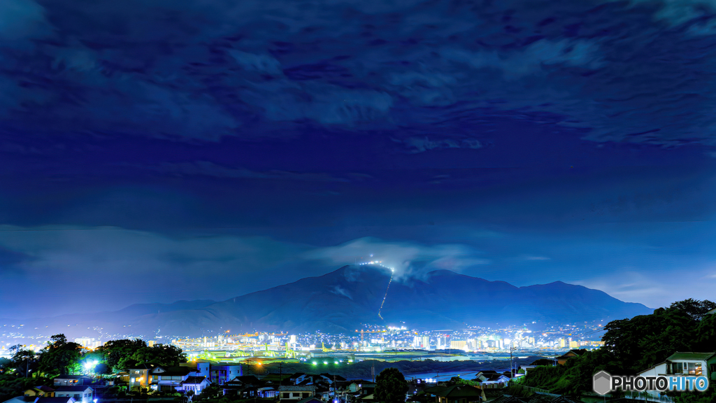 【HDR・4K】高塔山から見た皿倉山