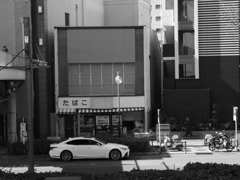 鶴舞駅付近