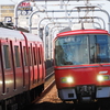 すれ違い　名鉄常滑線大同町駅