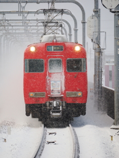 名鉄　６０００系　雪の日４