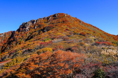 燃える山