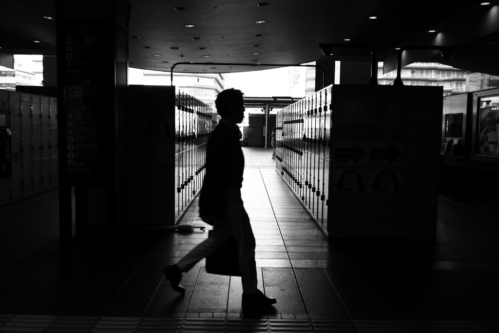 コインロッカー