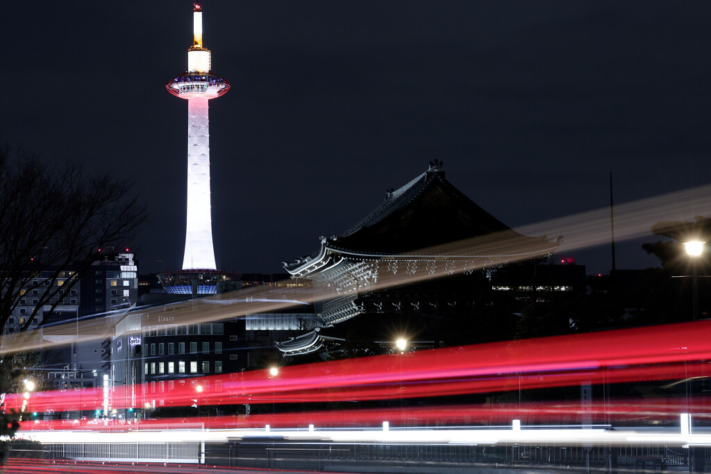 東本願寺夜景