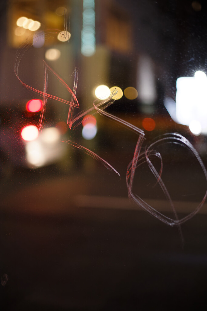 バス停の落書き