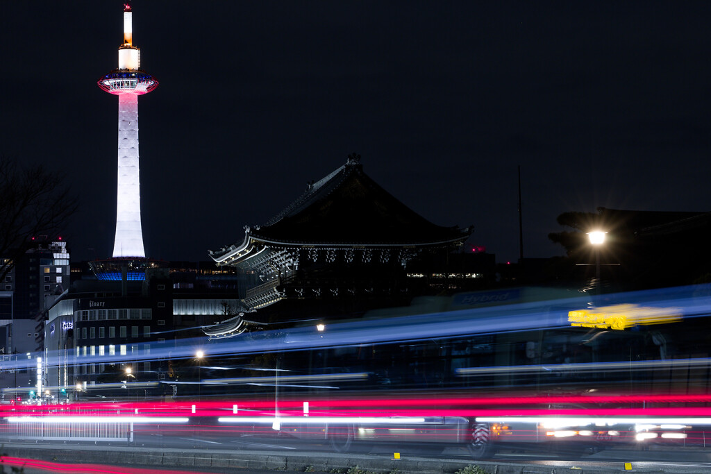 東本願寺夜景