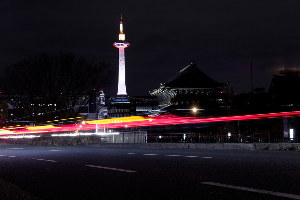 東本願寺夜景