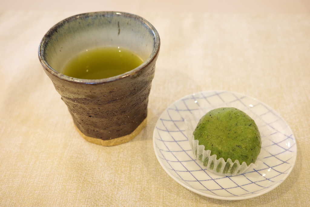Rice cake flavored with mugwort
