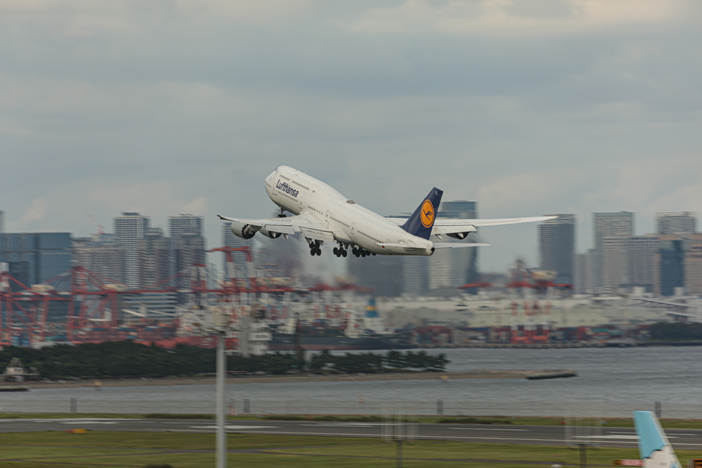 「747」1