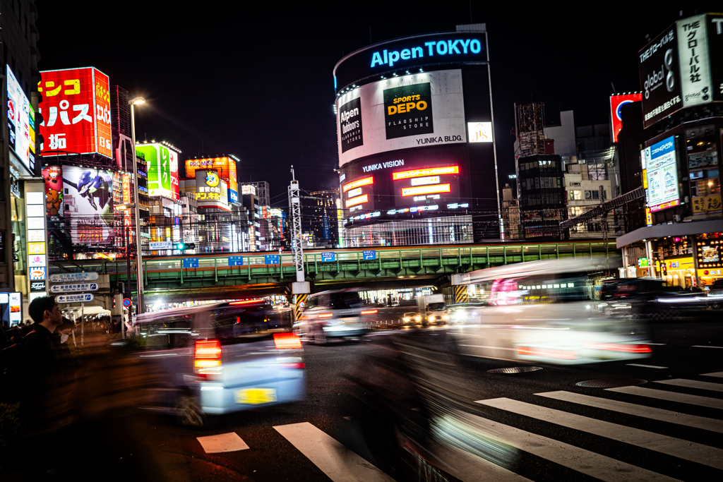 新宿の夜