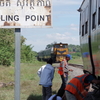 働く人 カンボジア Royal railway