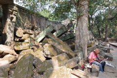 カンボジア アンコール遺跡 タ・プローム 画家