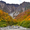一の倉沢、紅葉と岩壁
