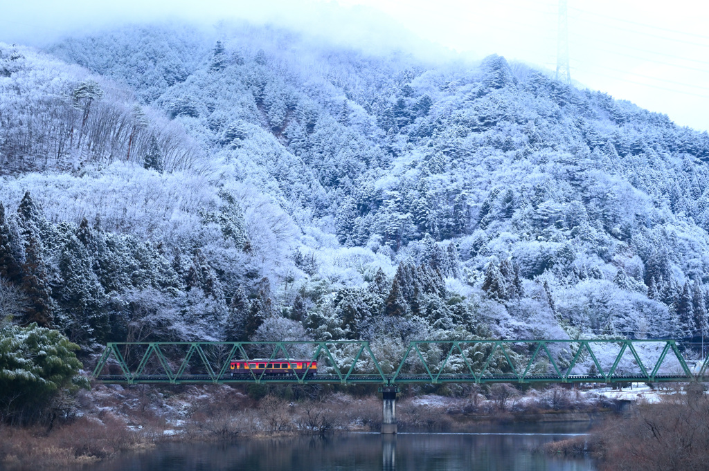 雪景色の第一渡良瀬川橋梁①