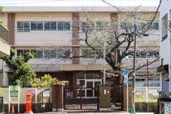 川崎市立川﨑小学校