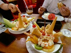 自家製プリンのプリン・アラモード