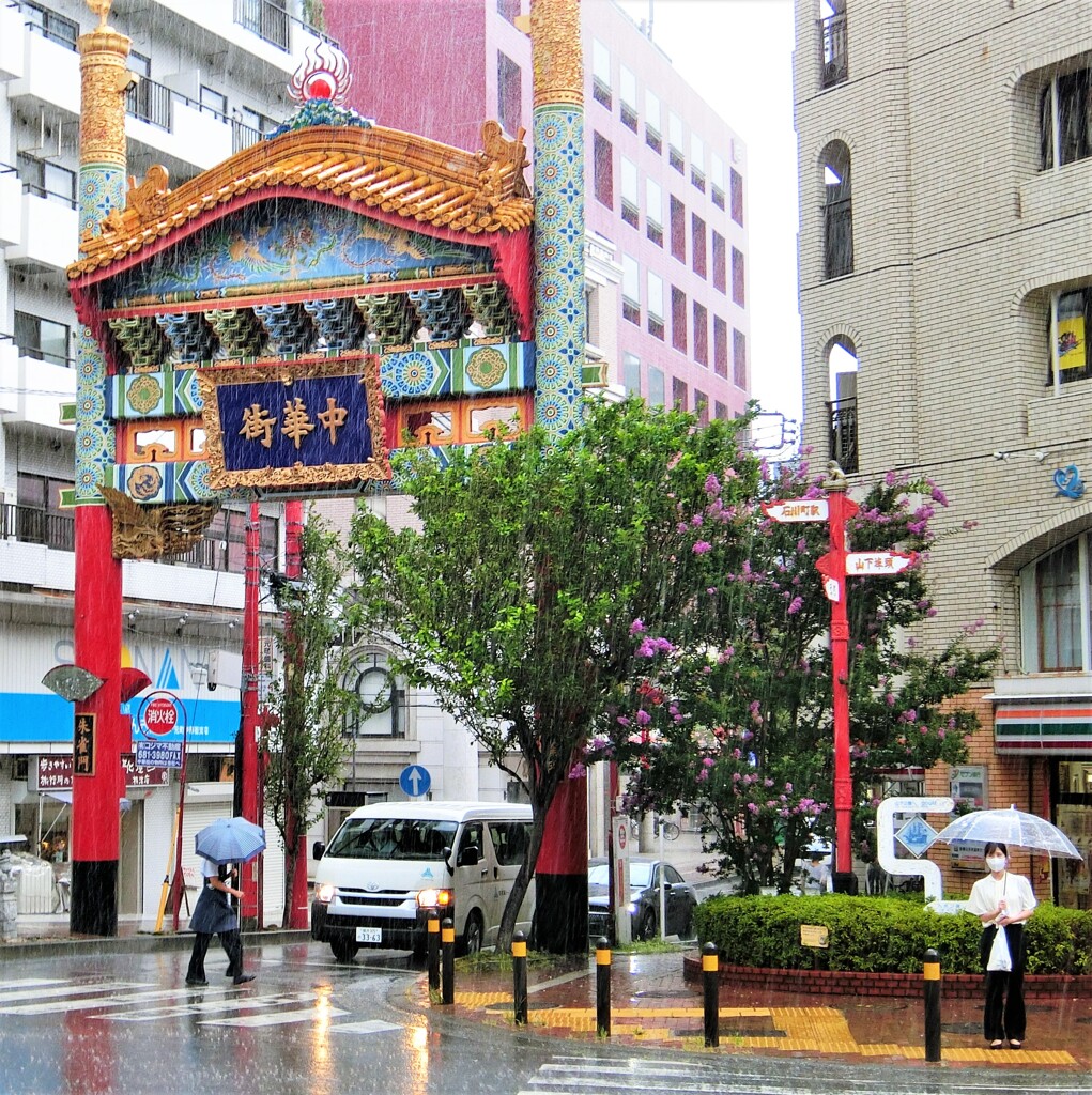 豪雨の朱雀門