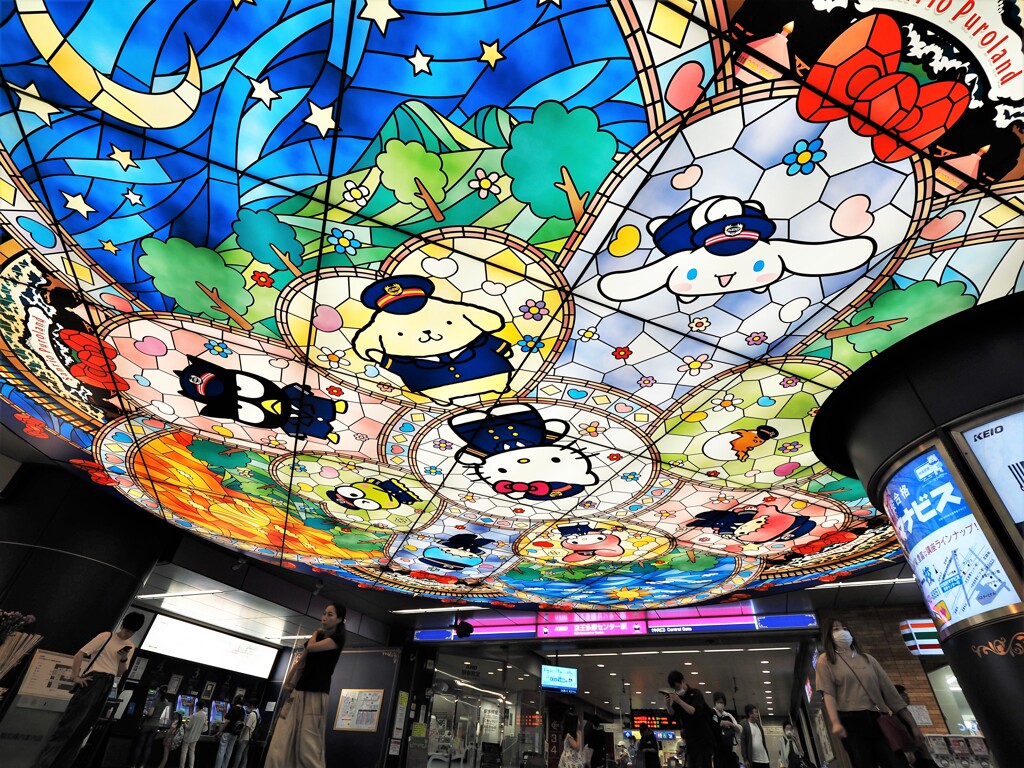 京王線改札口