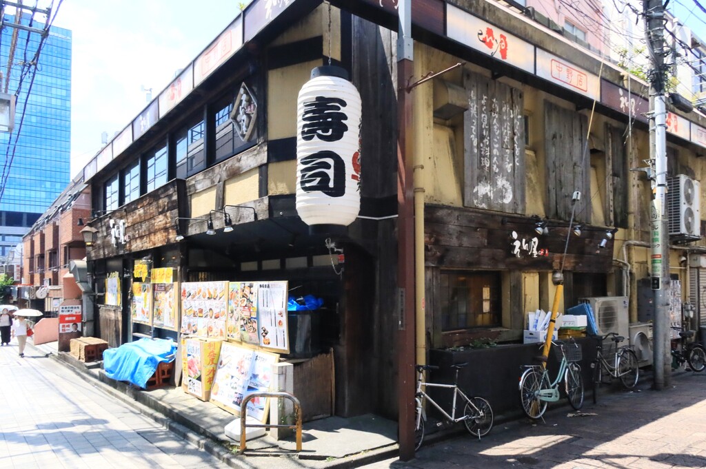 美味しい寿司食いて～ ヾ(≧▽≦)ﾉ