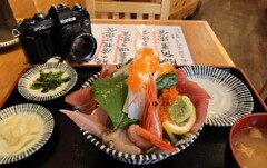 海鮮丼