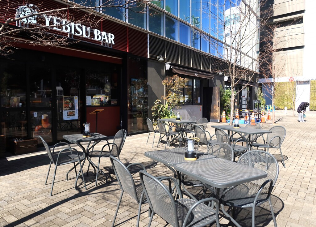 京王調布駅中央広場