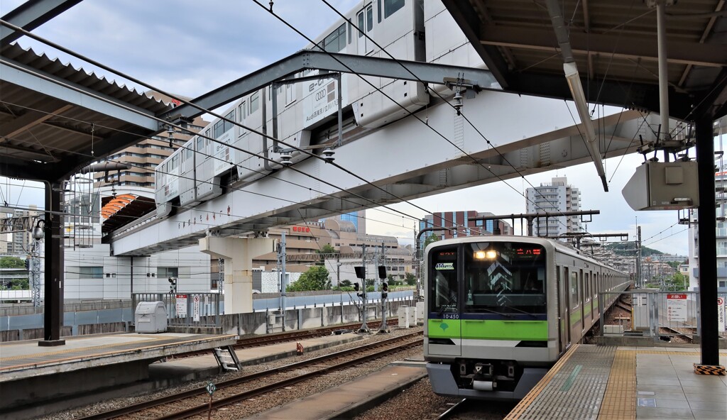 京王線相模原線と多摩モノレール