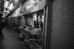 高架下商店街