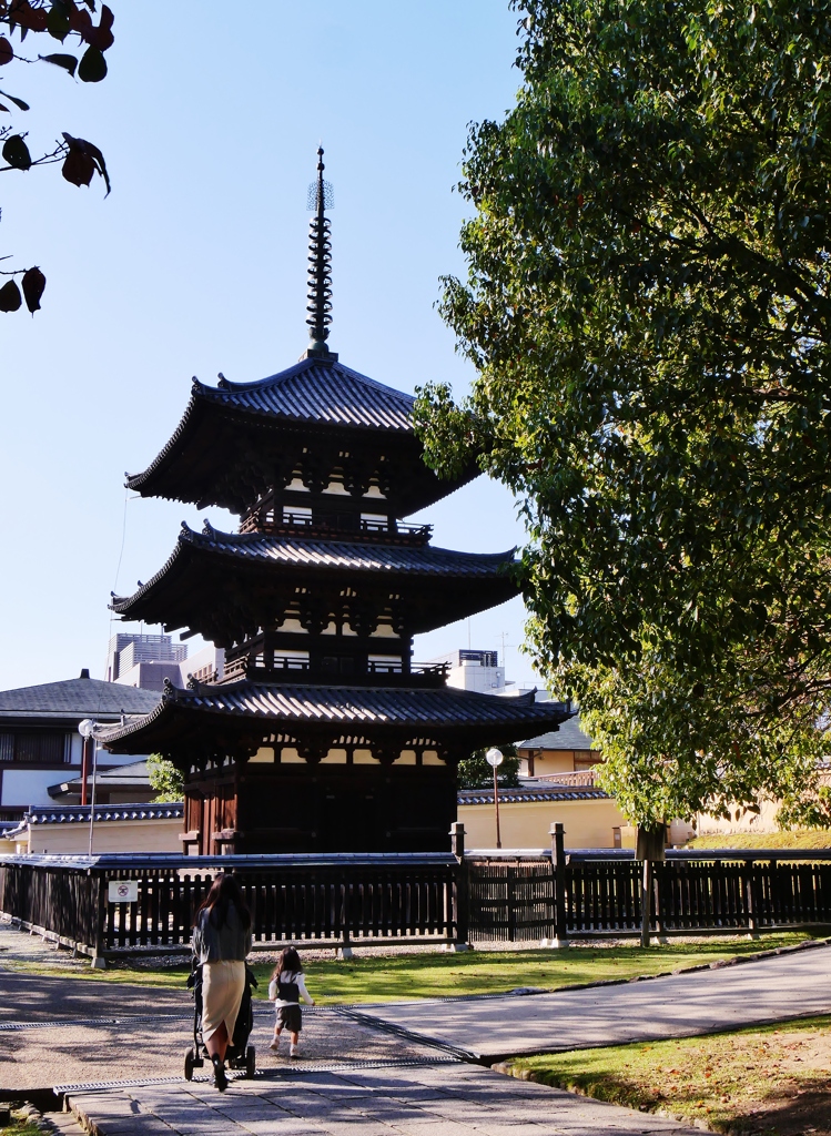 晩秋の五重塔 (番外)