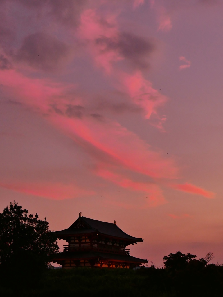 夕焼けの朱雀門 2